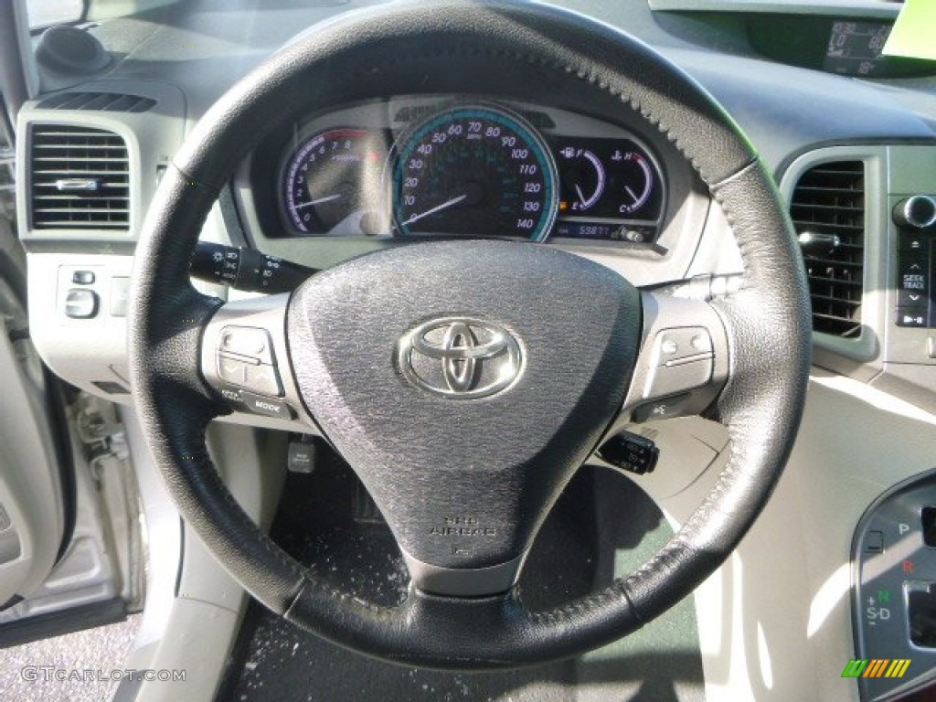 2010 Venza V6 - Classic Silver Metallic / Gray photo #17