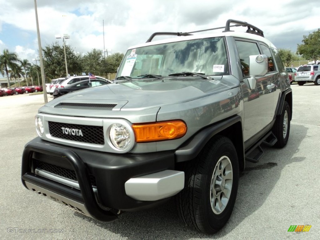 2012 FJ Cruiser  - Silver Fresco Metallic / Dark Charcoal photo #14