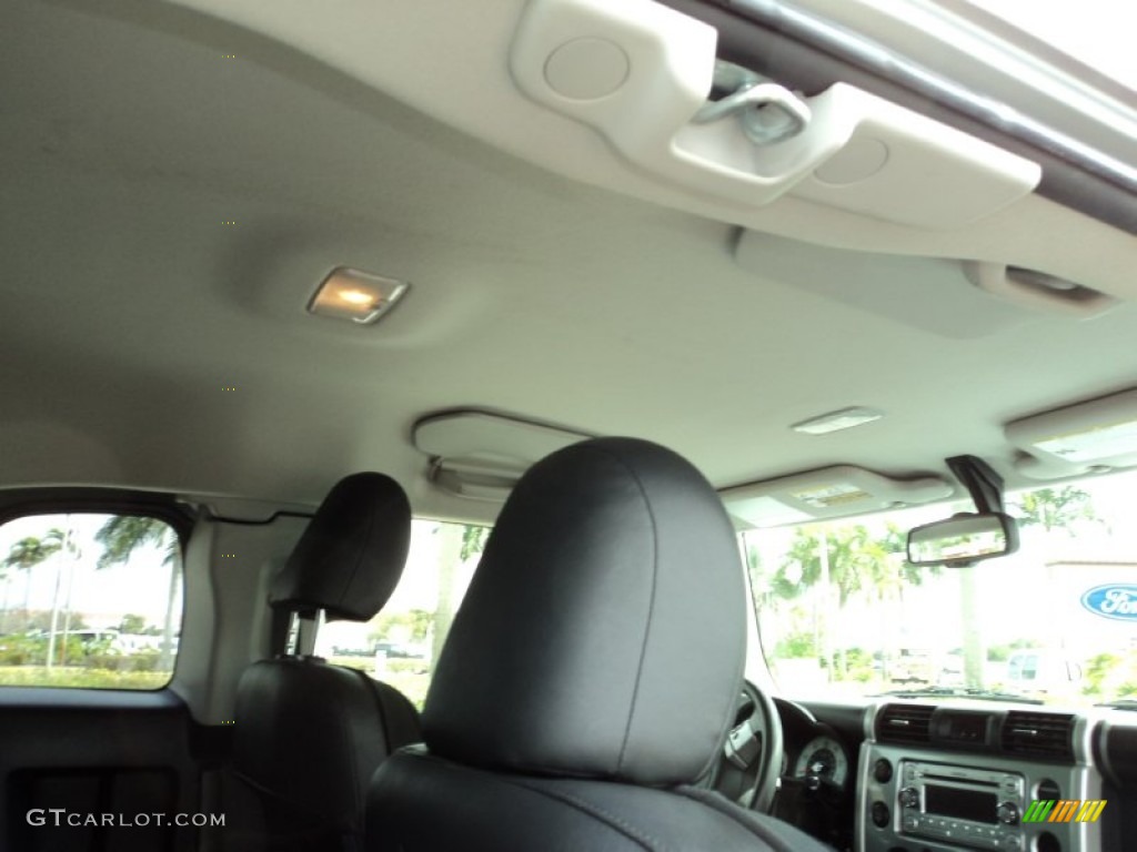 2012 FJ Cruiser  - Silver Fresco Metallic / Dark Charcoal photo #28