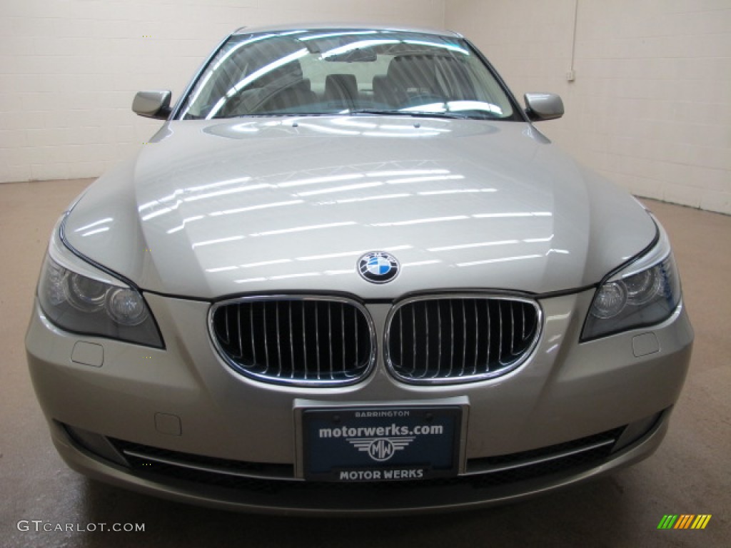 2009 5 Series 528xi Sedan - Platinum Bronze Metallic / Cream Beige photo #2