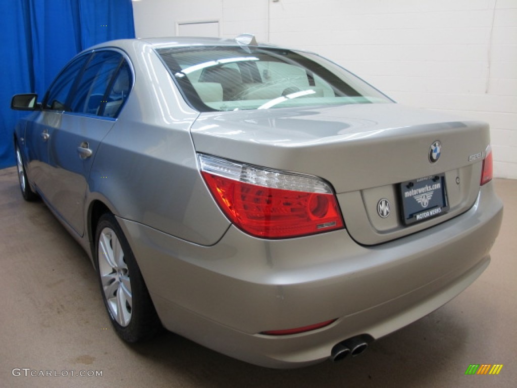 2009 5 Series 528xi Sedan - Platinum Bronze Metallic / Cream Beige photo #5