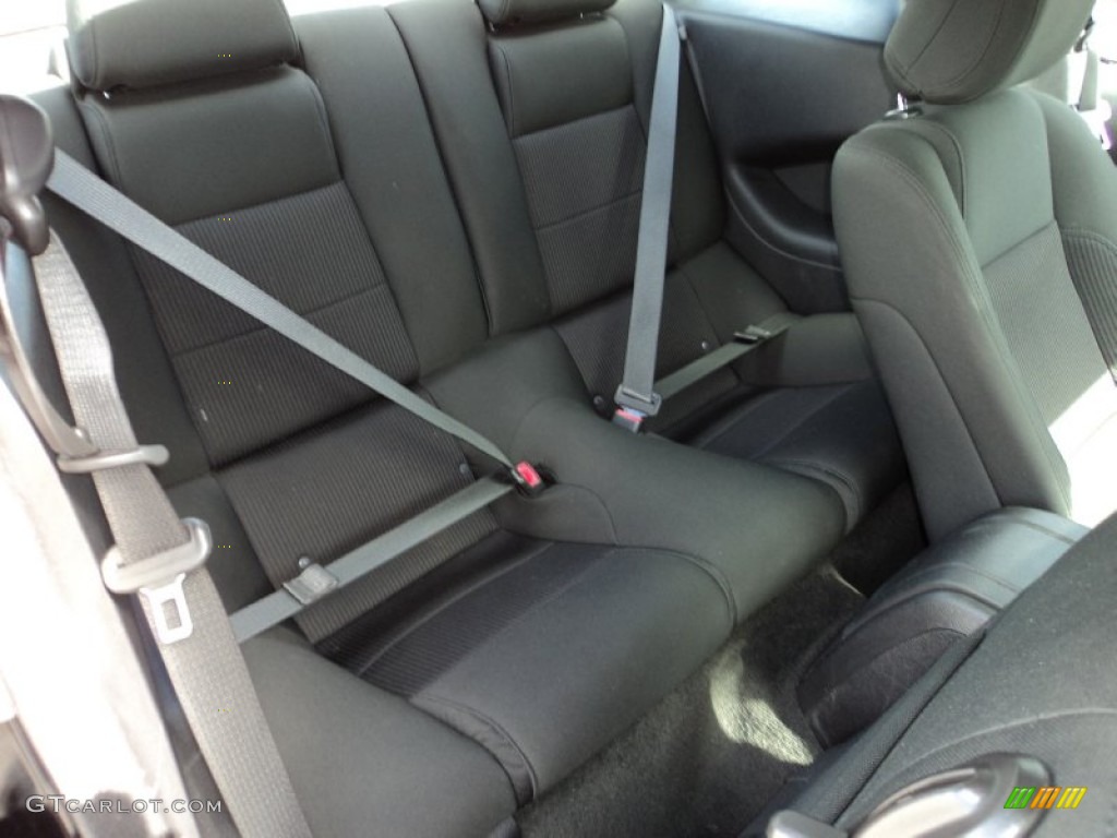 2013 Ford Mustang V6 Coupe Rear Seat Photos