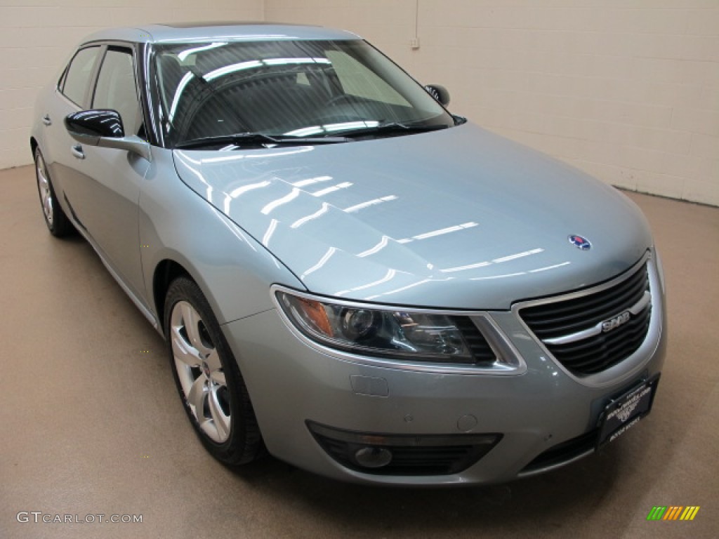 Glacier Silver Metallic Saab 9-5