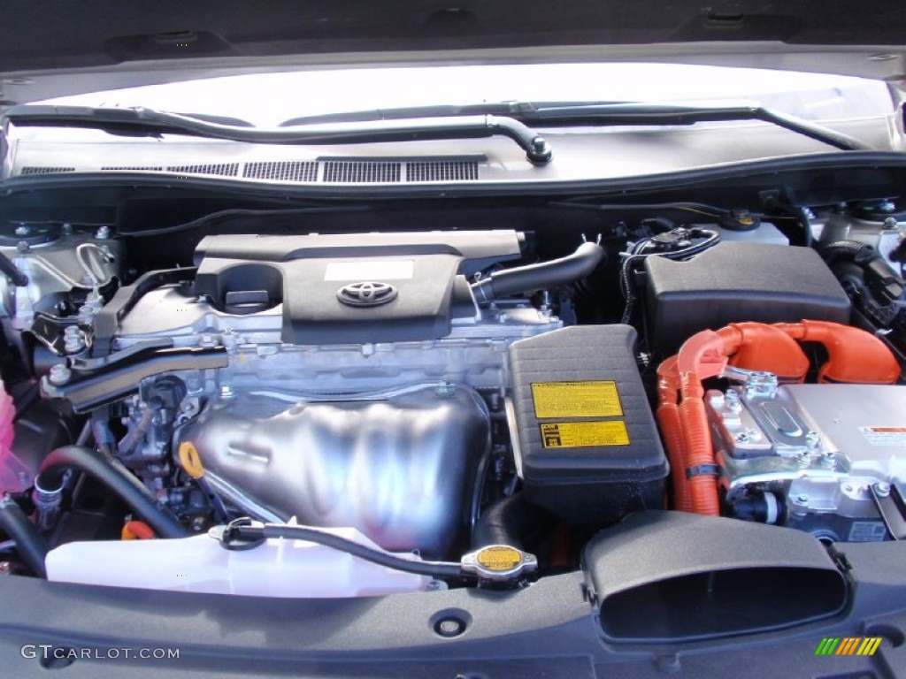 2014 Camry Hybrid XLE - Champagne Mica / Ivory photo #17