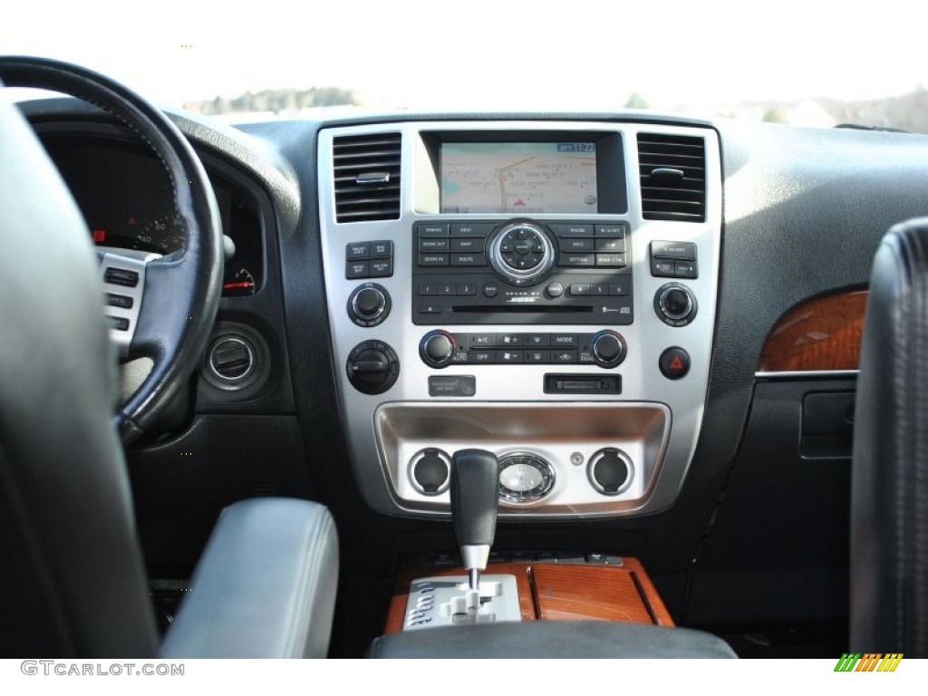 2010 QX 56 4WD - Silver Graphite / Graphite photo #23
