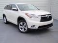 Front 3/4 View of 2014 Highlander Limited