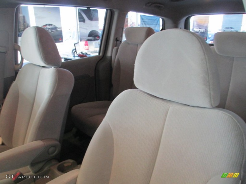 2006 Sedona LX - White / Gray photo #9