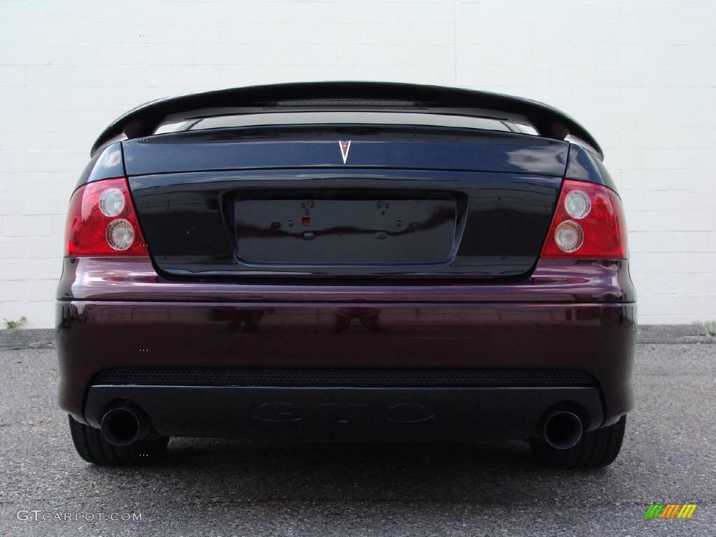 2005 GTO Coupe - Custom Dark Red Metallic / Red photo #8