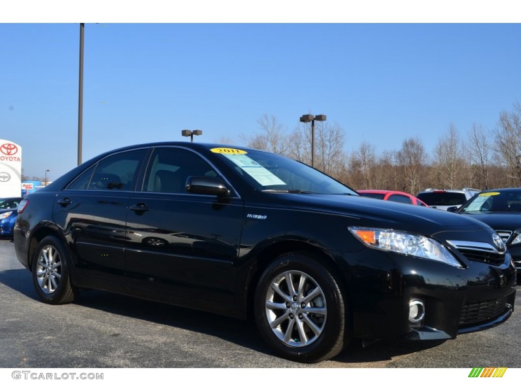 Black Toyota Camry