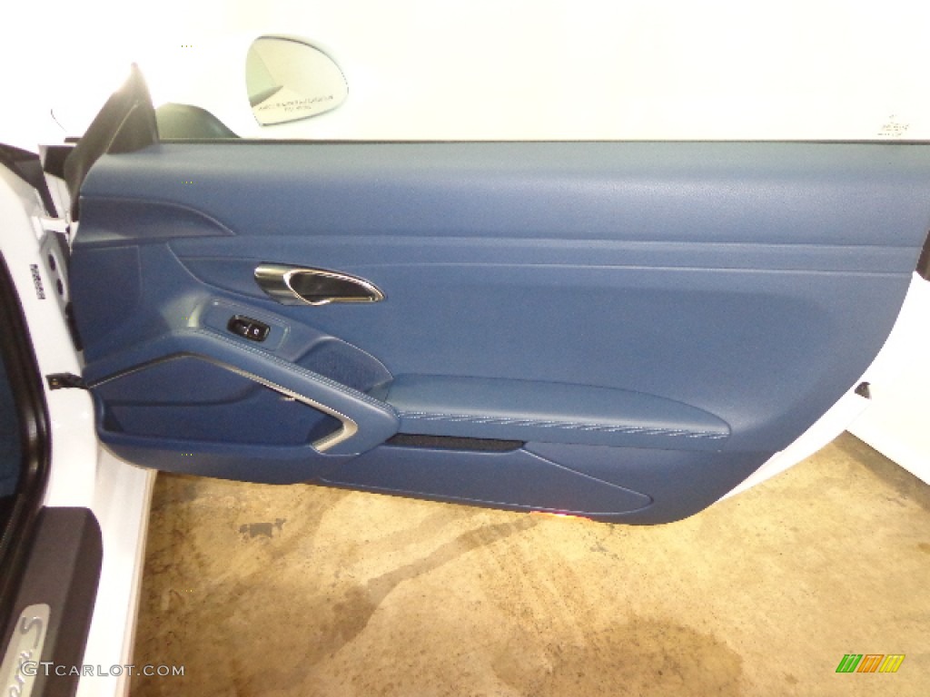 2012 Porsche 911 Carrera S Coupe Sea Blue Door Panel Photo #90414024