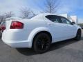Bright White - Avenger SE Photo No. 3