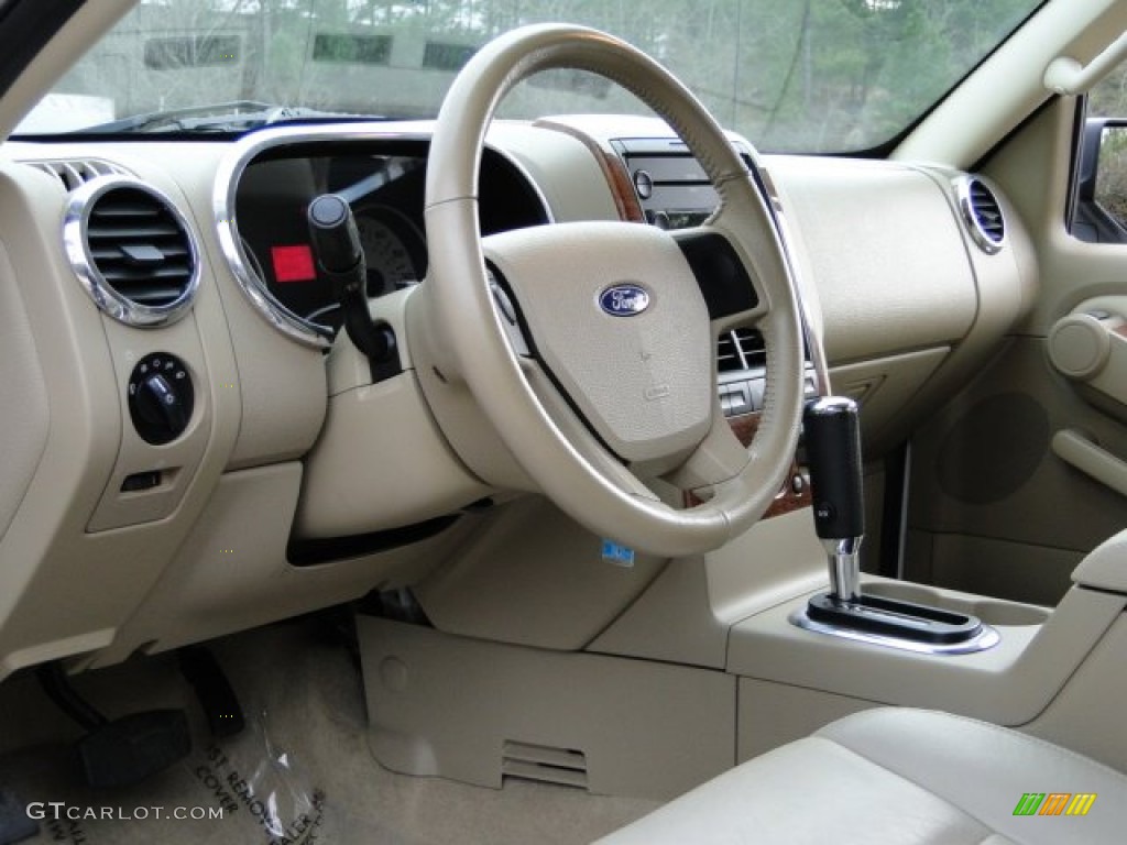 2007 Ford Explorer Eddie Bauer Dashboard Photos