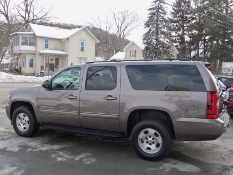 2014 Chevrolet Suburban LS 4x4 Data, Info and Specs