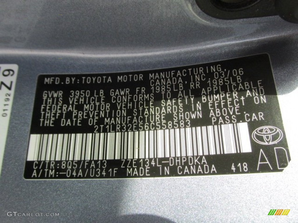 2006 Matrix AWD - Cosmic Blue Metallic / Dark Gray photo #19