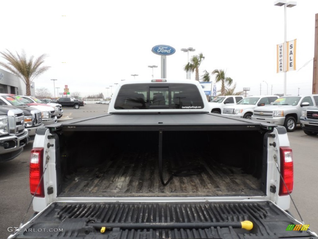 2012 F350 Super Duty Lariat Crew Cab 4x4 Dually - Oxford White / Black photo #4