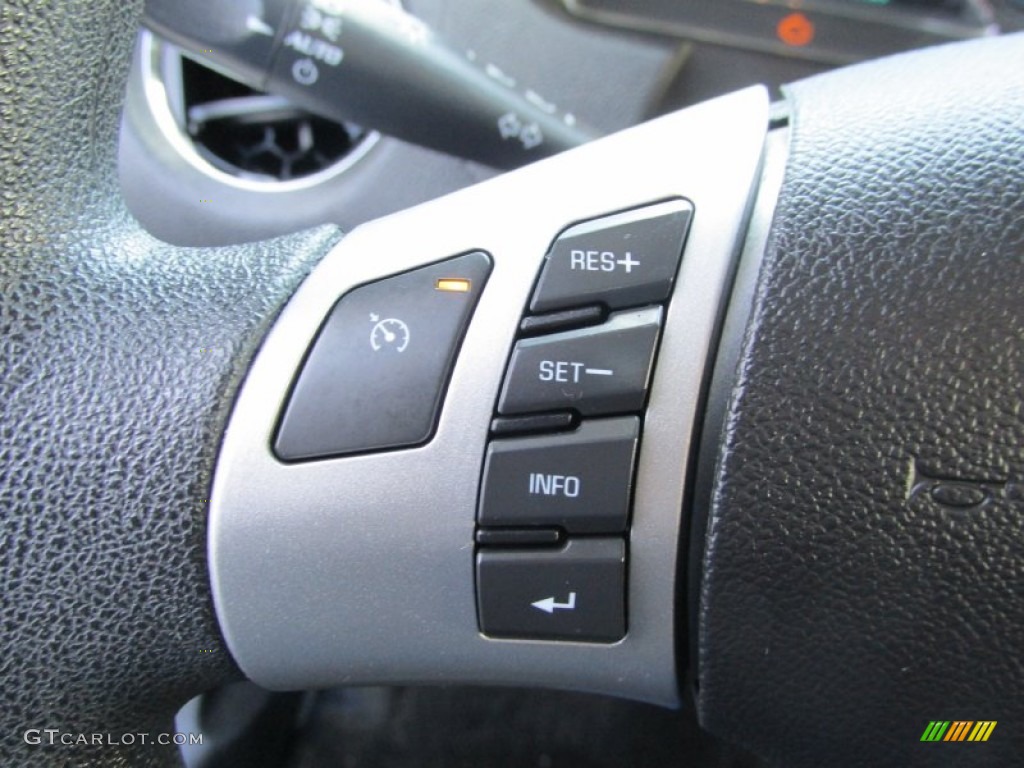 2011 HHR LS - Arctic Ice White / Ebony photo #18