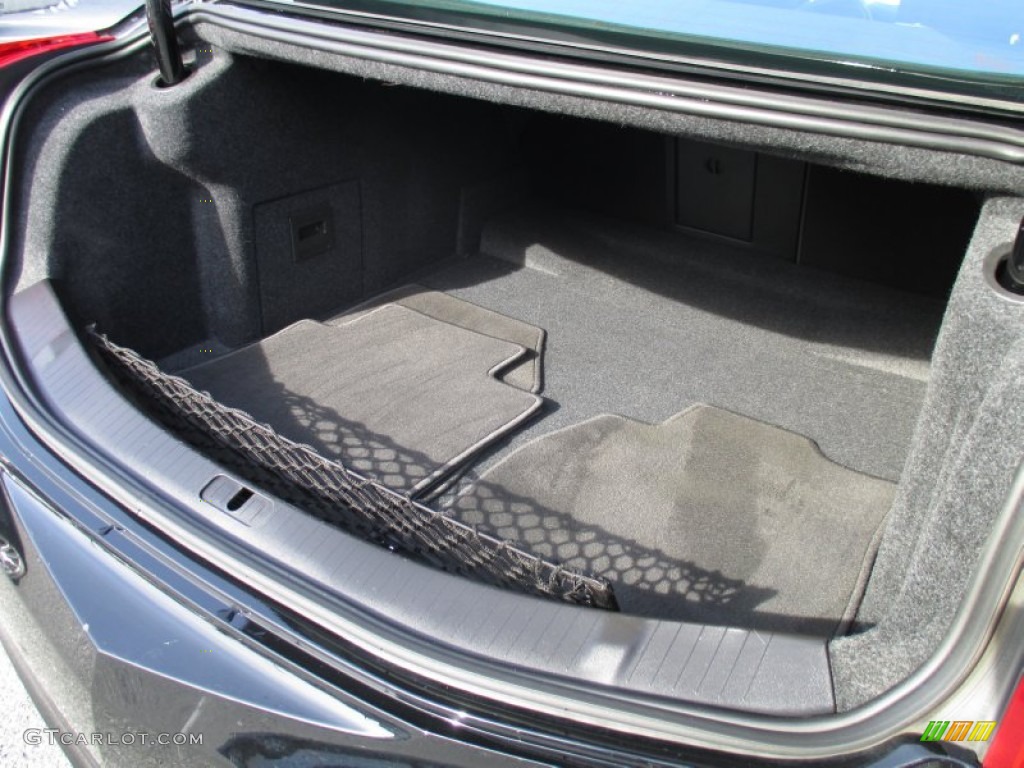 2013 Cadillac XTS Luxury FWD Trunk Photos