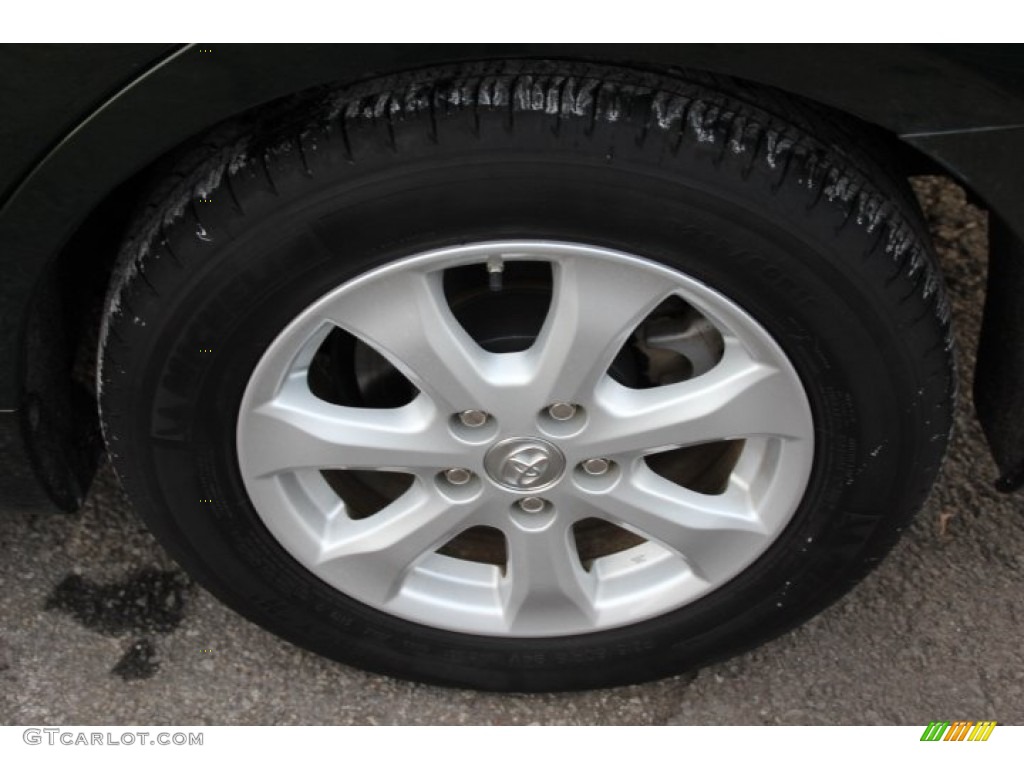 2011 Camry LE - Spruce Green Mica / Bisque photo #16