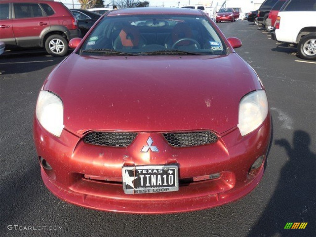2008 Eclipse SE Coupe - Rave Red / Terra Cotta/Charcoal photo #2