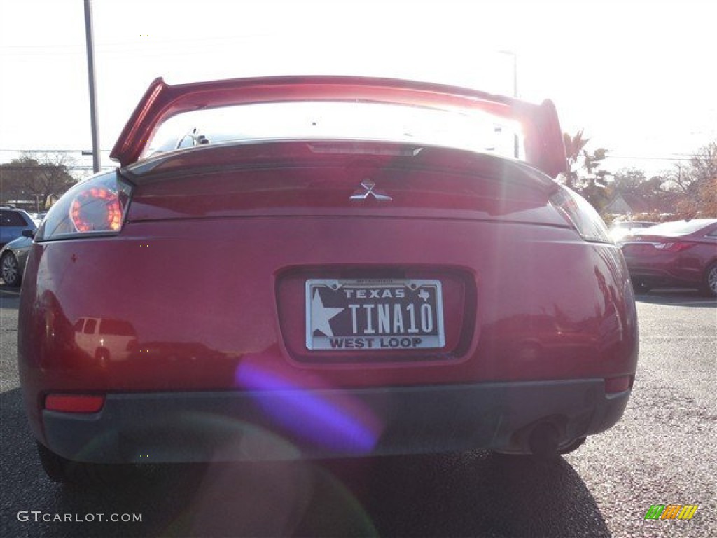 2008 Eclipse SE Coupe - Rave Red / Terra Cotta/Charcoal photo #9