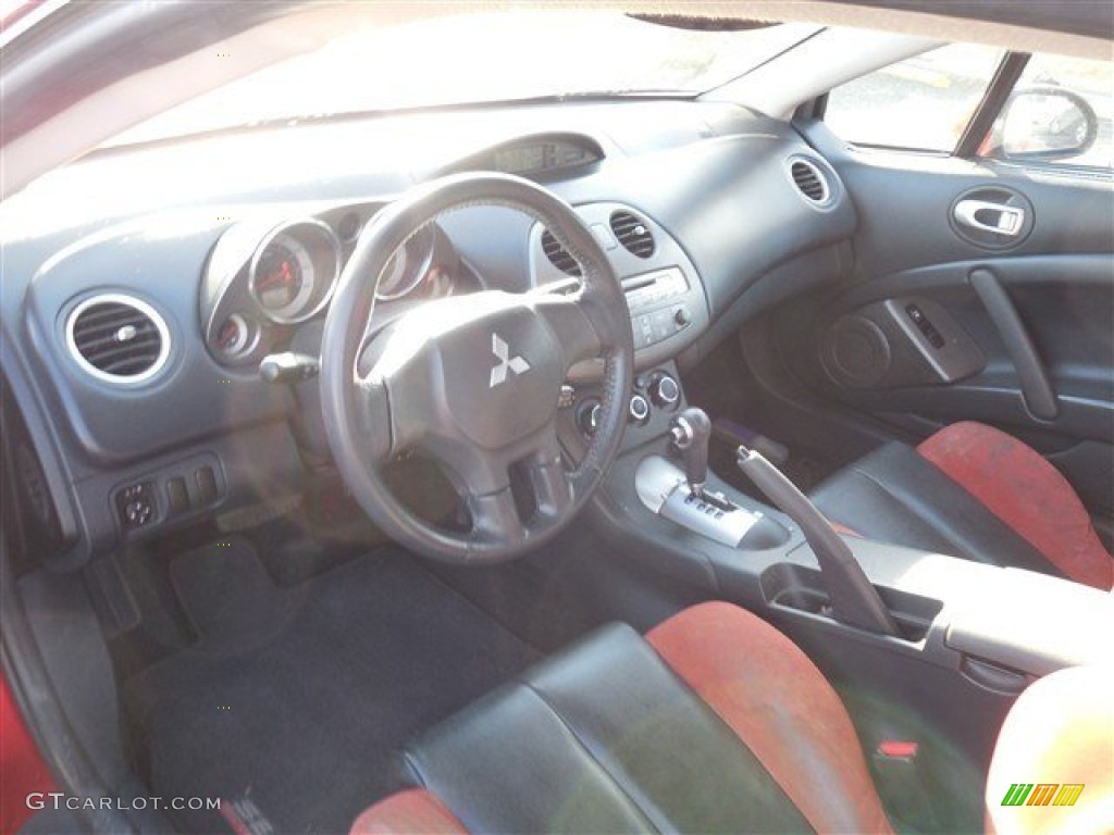 2008 Eclipse SE Coupe - Rave Red / Terra Cotta/Charcoal photo #11