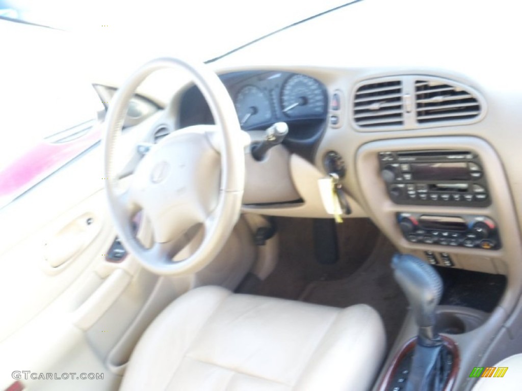 2000 Intrigue GLS - Sandstone Metallic / Neutral photo #6