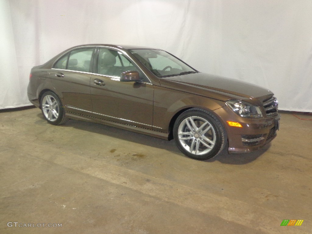 2013 C 300 4Matic Sport - Dolomite Brown Metallic / Almond Beige photo #16