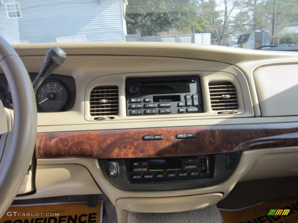 2006 Grand Marquis LS - Vibrant White / Light Camel photo #11