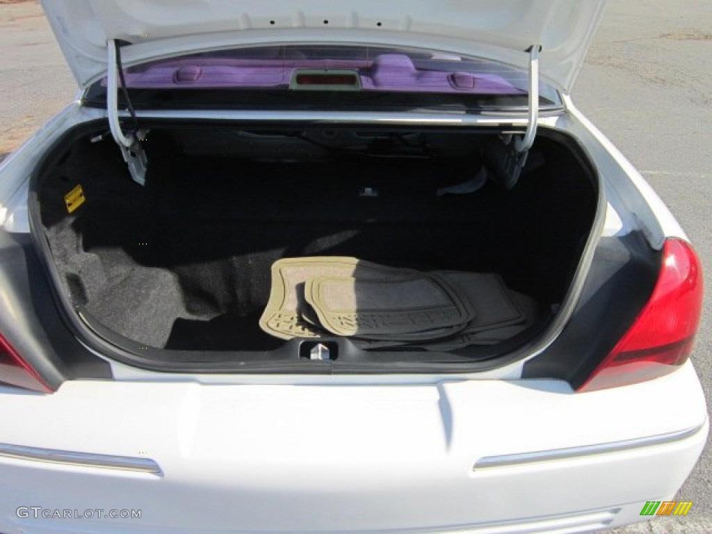 2006 Grand Marquis LS - Vibrant White / Light Camel photo #19