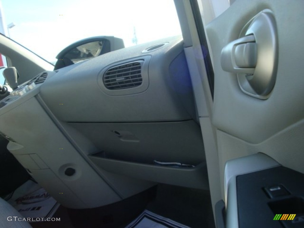 2006 Quest 3.5 S - Nordic White Pearl / Beige photo #16