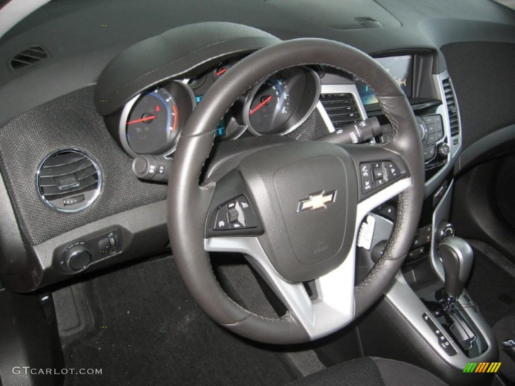 2014 Cruze Eco - Crystal Red Tintcoat / Jet Black photo #12