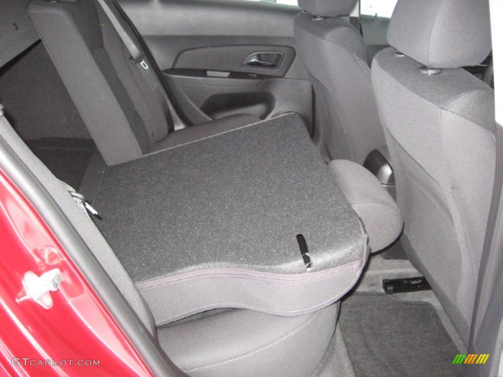 2014 Cruze Eco - Crystal Red Tintcoat / Jet Black photo #16