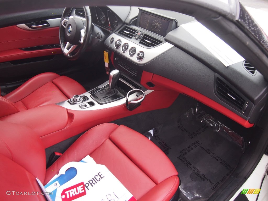 2011 Z4 sDrive30i Roadster - Alpine White / Coral Red photo #4