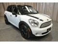 Light White - Cooper Countryman Photo No. 4