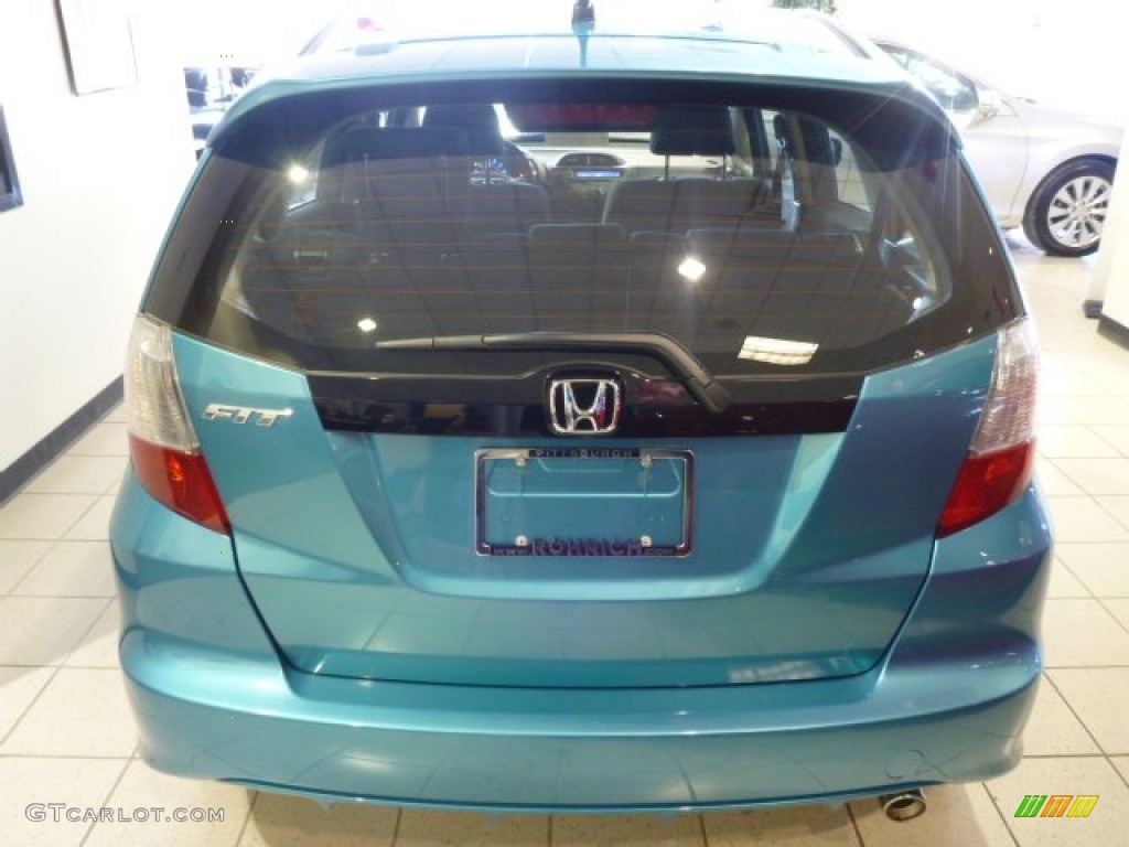 2013 Fit Sport - Blue Raspberry Metallic / Sport Black photo #3