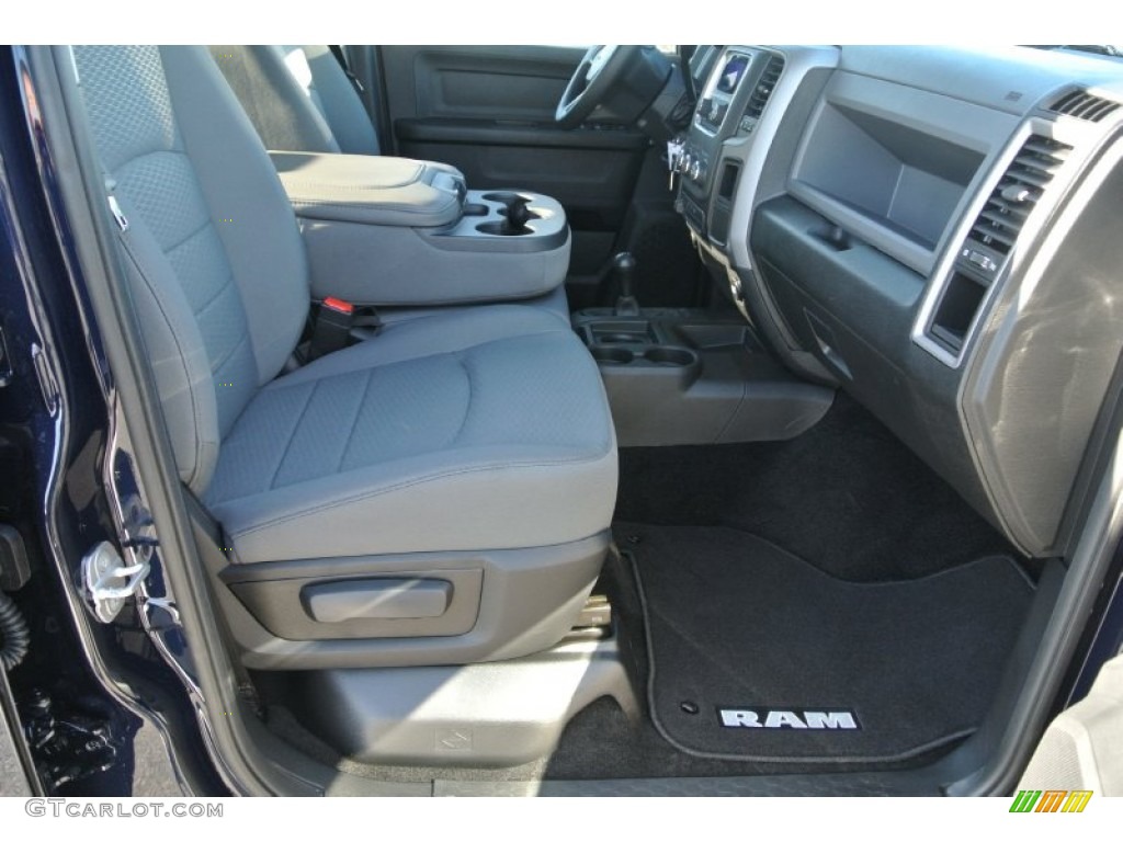 2014 2500 Tradesman Crew Cab 4x4 - True Blue Pearl Coat / Black/Diesel Gray photo #17