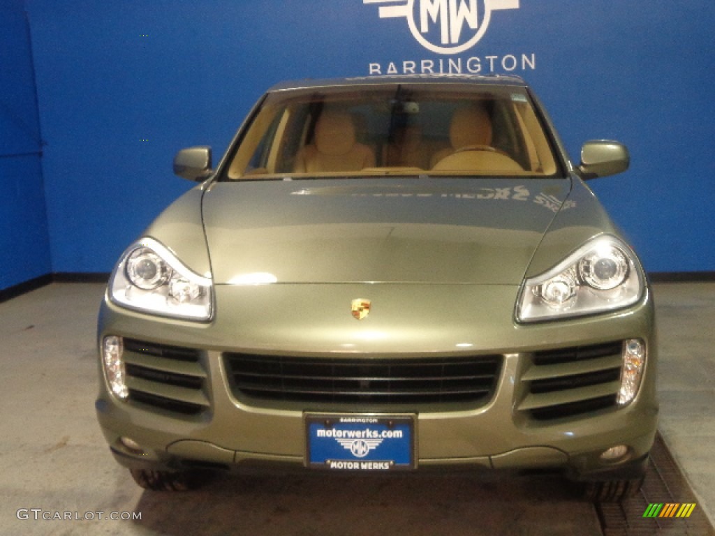 2008 Cayenne Tiptronic - Olive Green Metallic / Havanna/Sand Beige photo #2