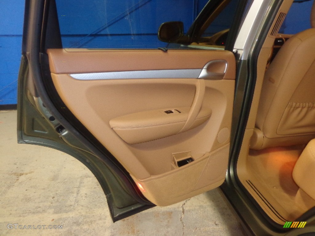 2008 Cayenne Tiptronic - Olive Green Metallic / Havanna/Sand Beige photo #22
