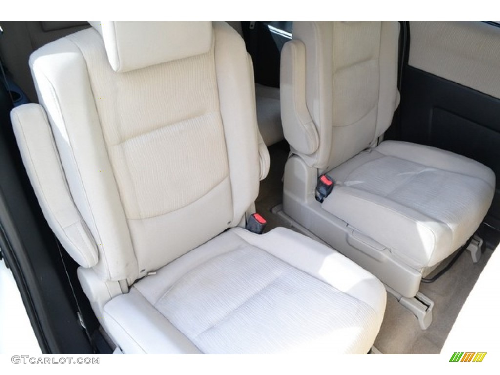 2008 MAZDA5 Sport - Crystal White / Sand photo #19