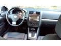 Black - Jetta SE Sedan Photo No. 6