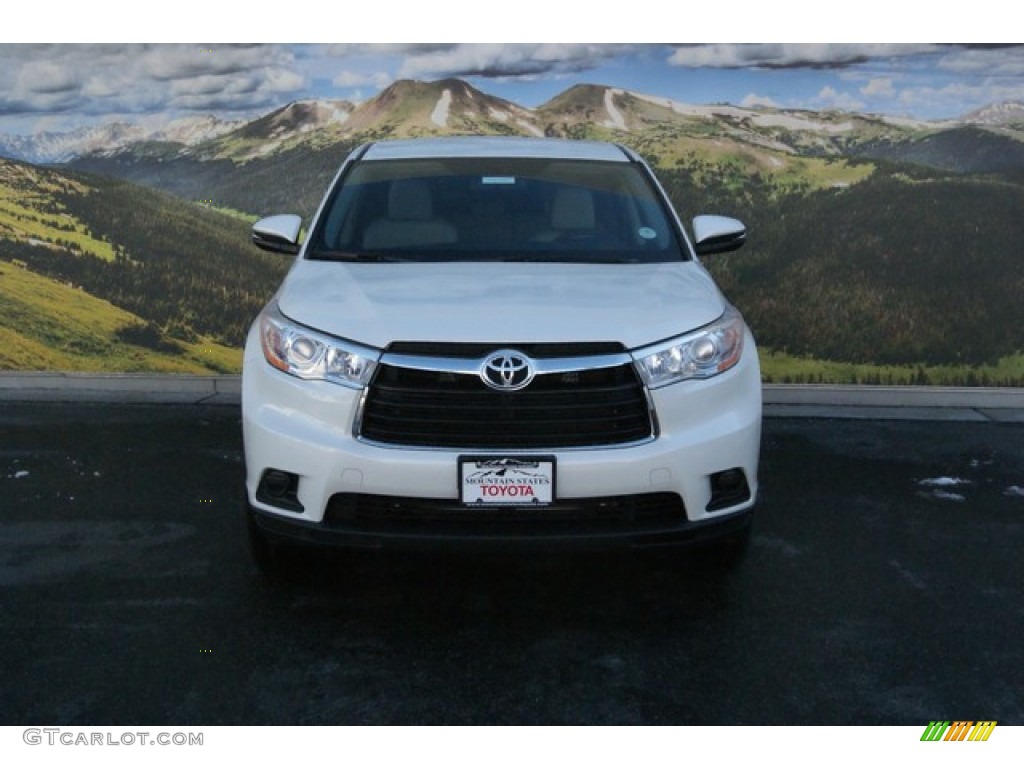 2014 Highlander LE AWD - Blizzard White Pearl / Ash photo #2