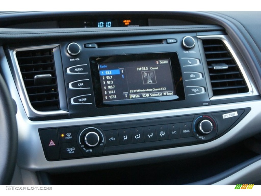 2014 Highlander LE AWD - Blizzard White Pearl / Ash photo #7