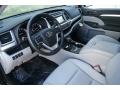 Ash Prime Interior Photo for 2014 Toyota Highlander #90463149