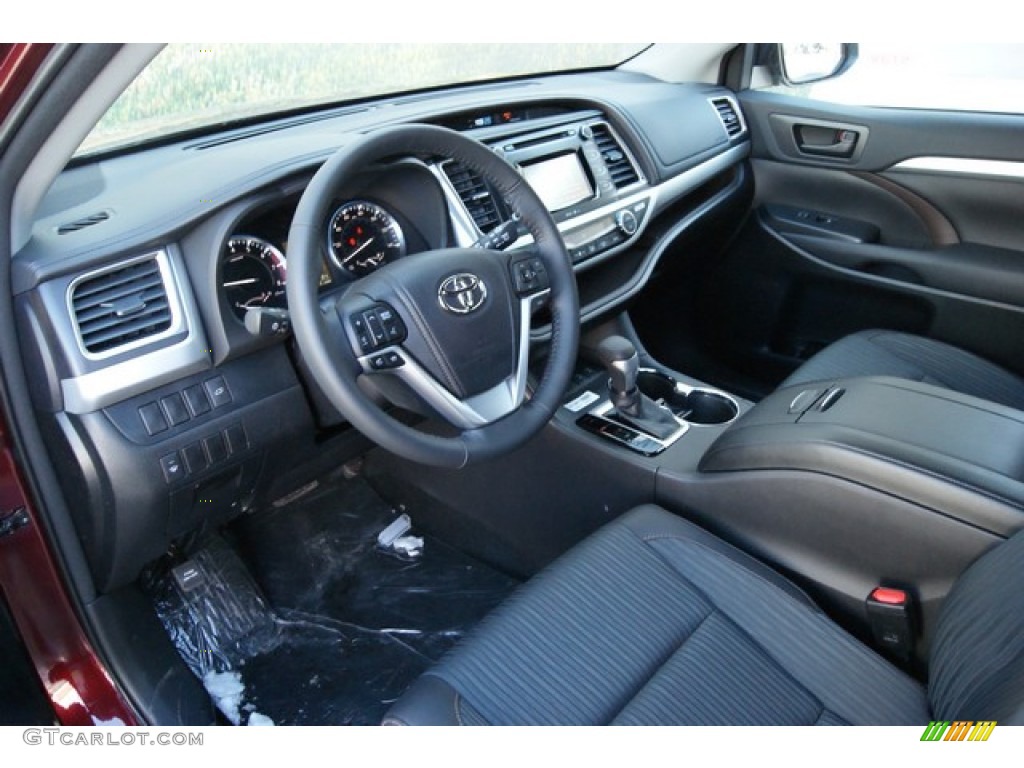 Black Interior 2014 Toyota Highlander LE AWD Photo #90464748