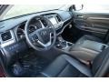 Black Prime Interior Photo for 2014 Toyota Highlander #90464874