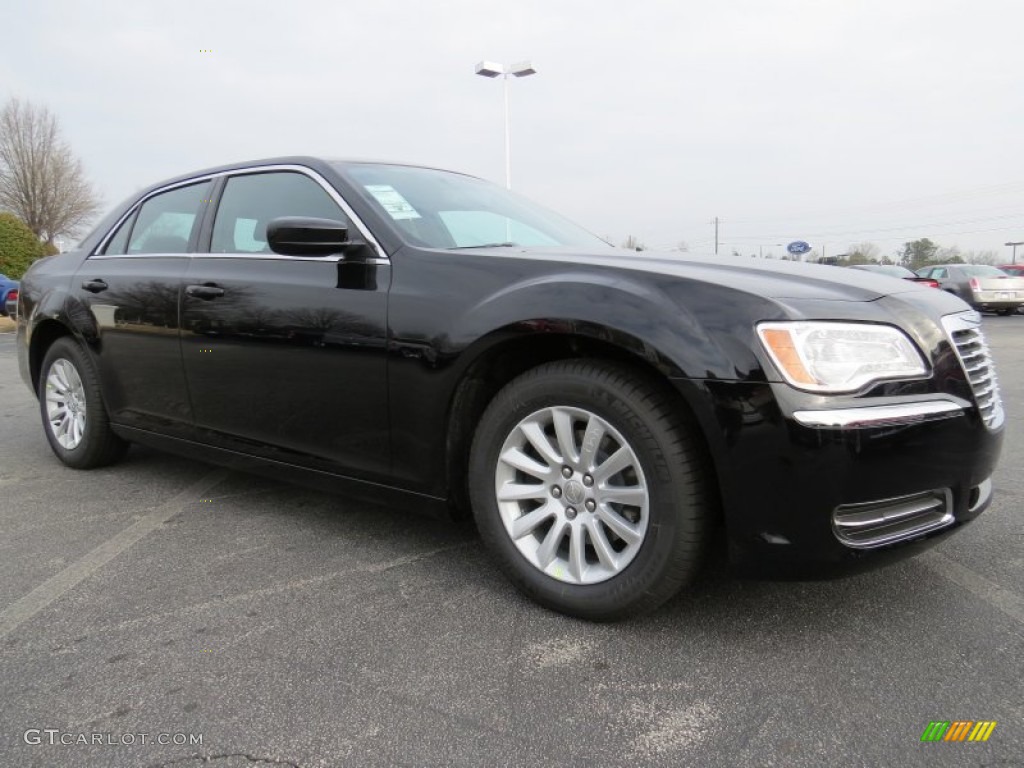 2014 300  - Gloss Black / Black photo #5