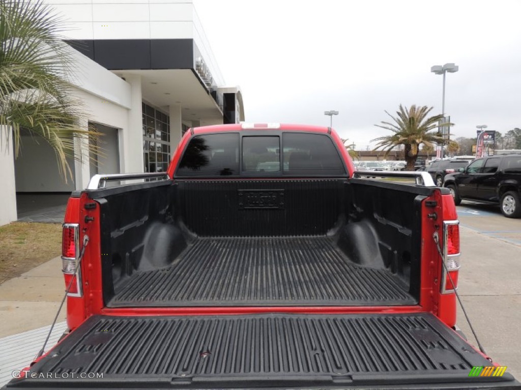 2005 F150 FX4 SuperCrew 4x4 - Bright Red / Black photo #4