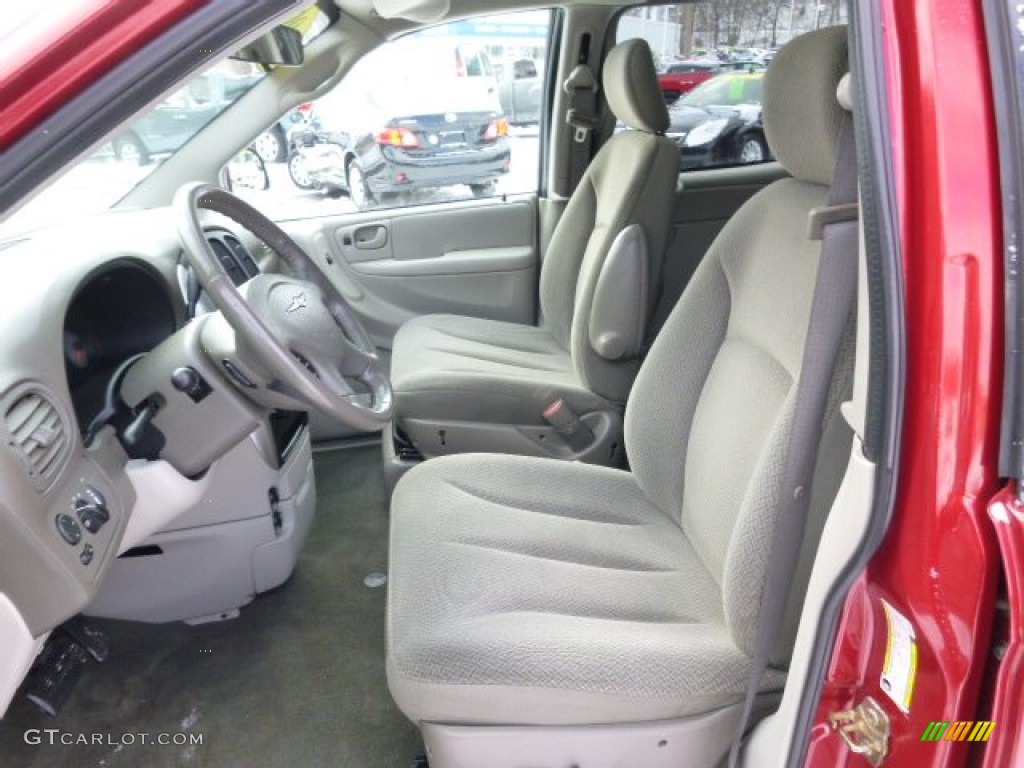 2006 Town & Country Touring - Inferno Red Pearl / Medium Slate Gray photo #10