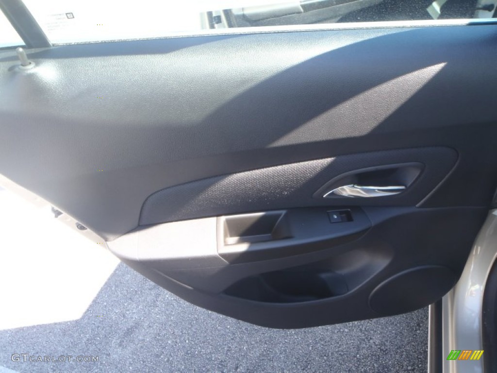 2014 Cruze LT - Champagne Silver Metallic / Jet Black photo #17