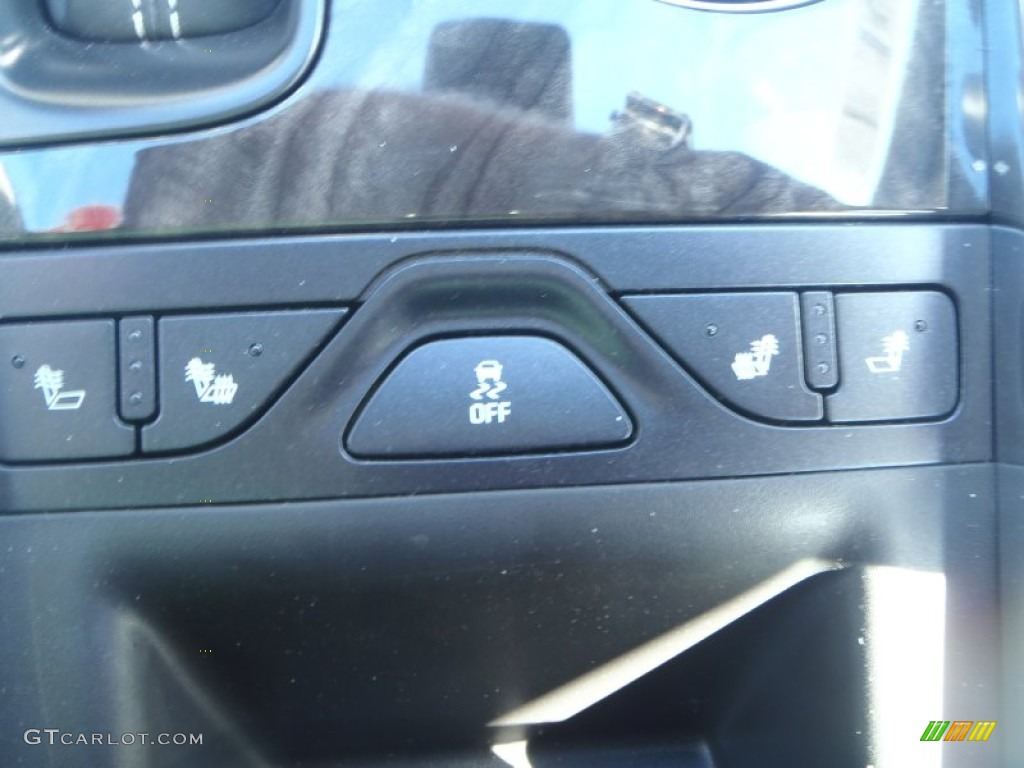 2014 Impala LT - Silver Topaz Metallic / Jet Black/Dark Titanium photo #16